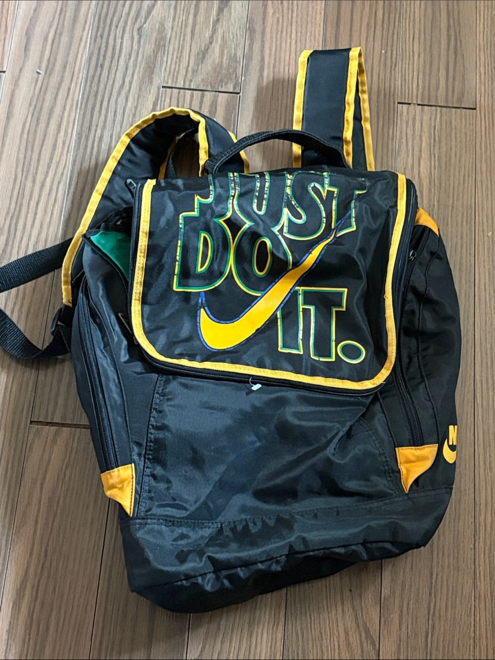 Vtg Nike Black and Yellow 'Just Do It' Men's Backpack